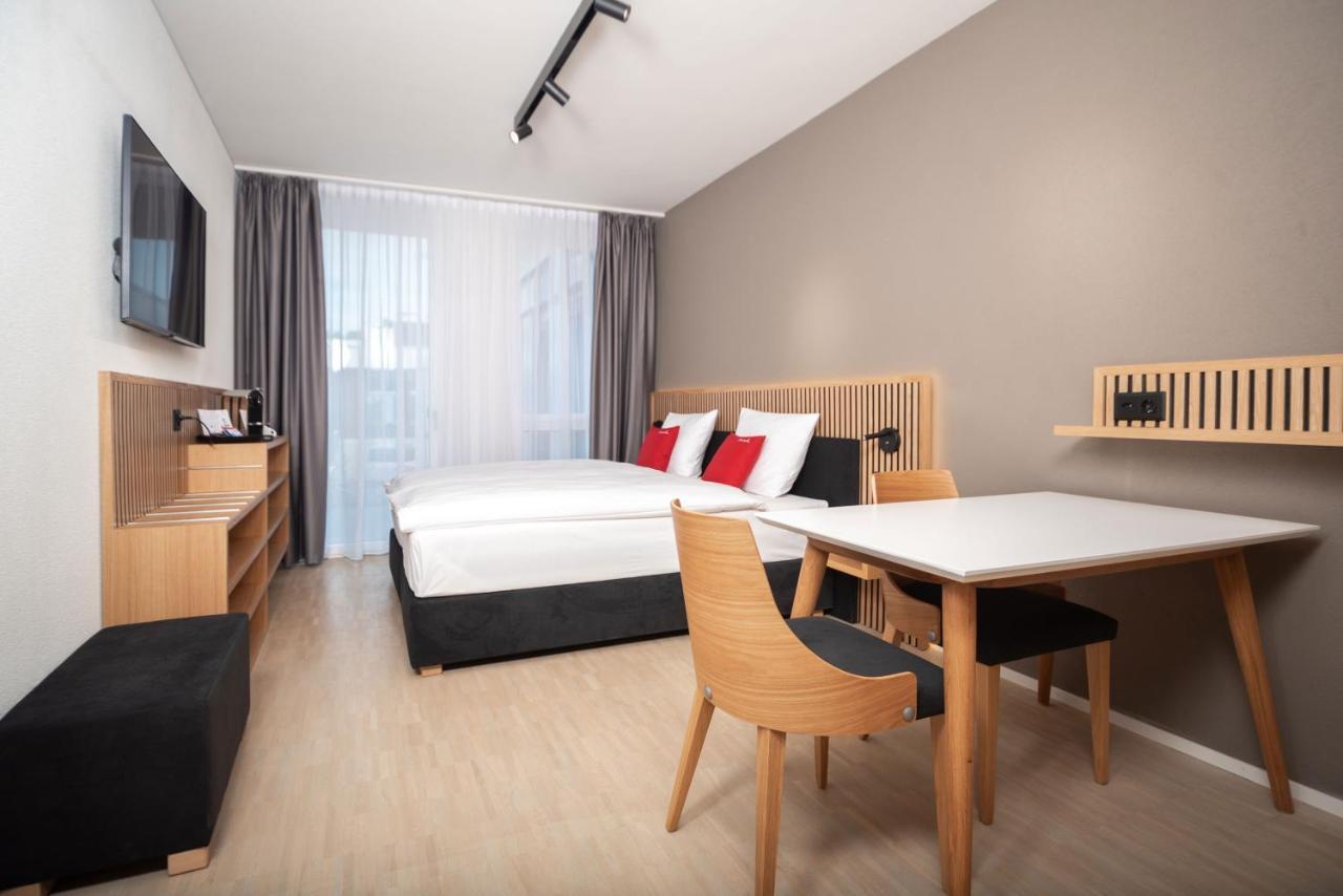 Tailormade Hotel Bab Bachenbuelach Bachenbulach Luaran gambar